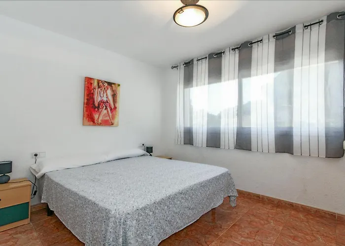 Atenea * יורט דה מאר